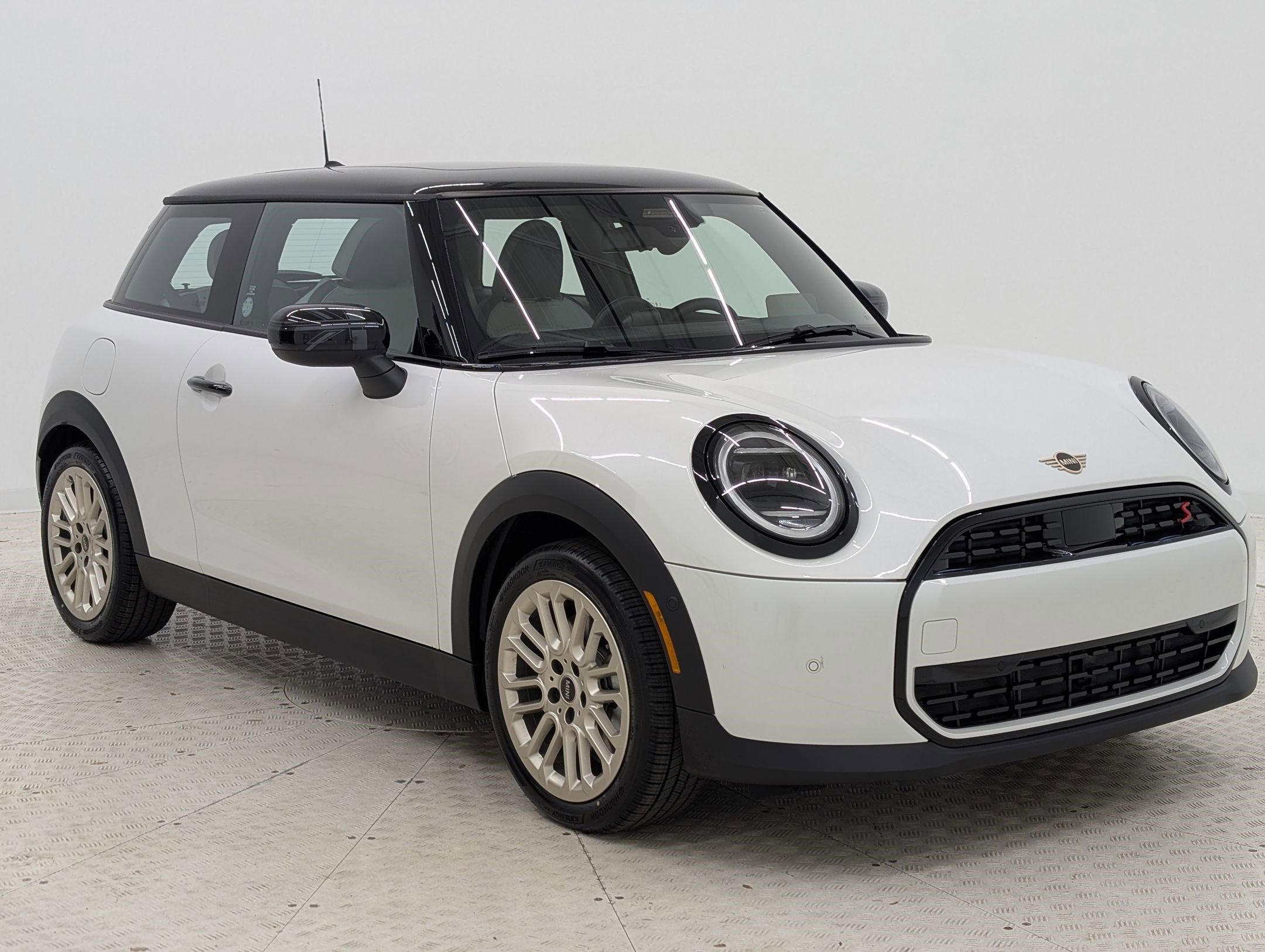 New 2026 MINI Cooper S image 7