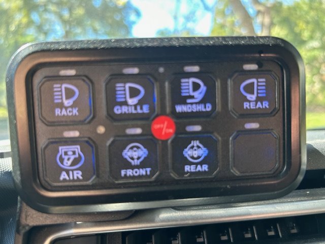 Used 2015 Toyota 4Runner SR5 image 8