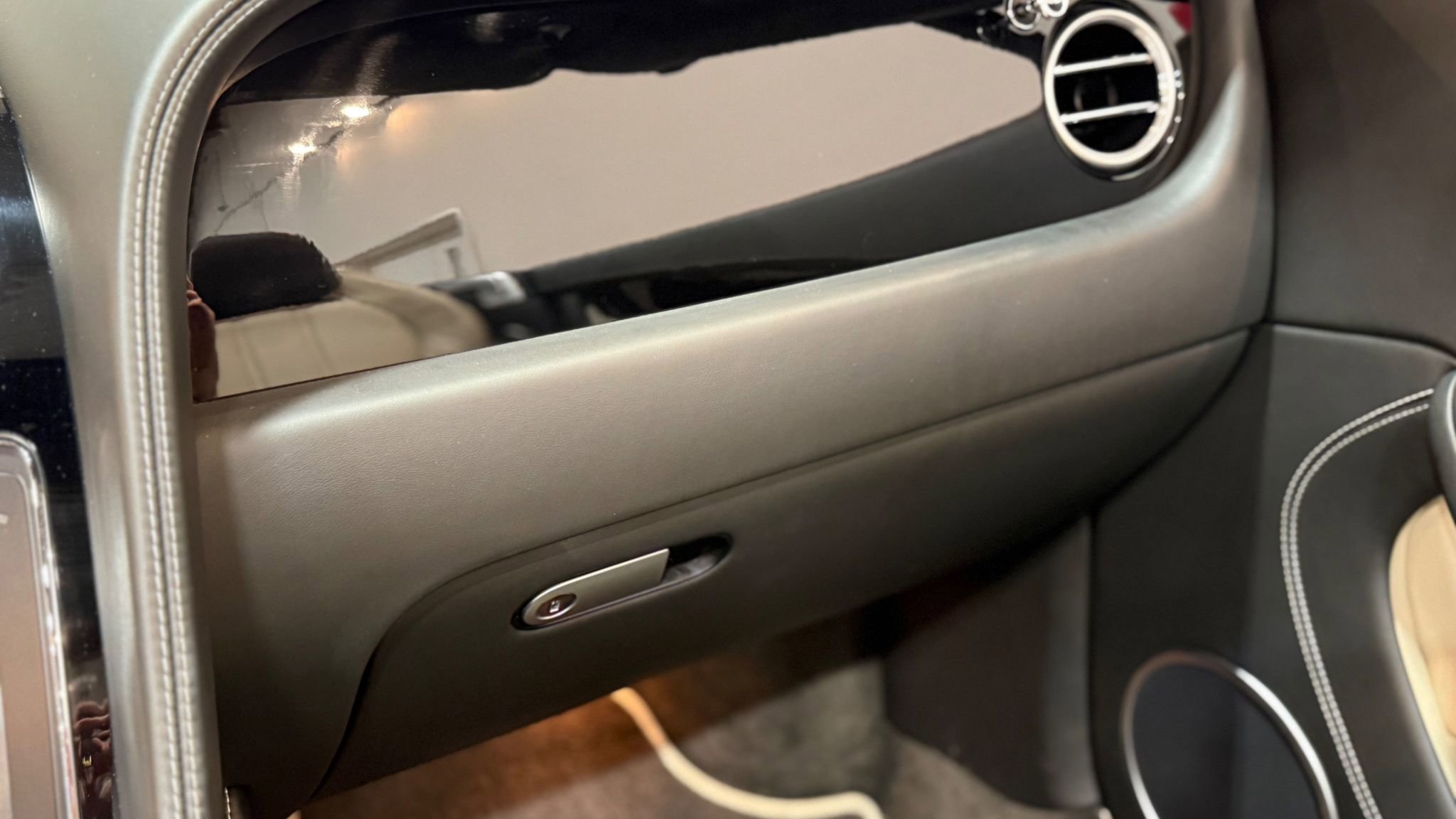 Used 2015 Bentley Continental GT image 77