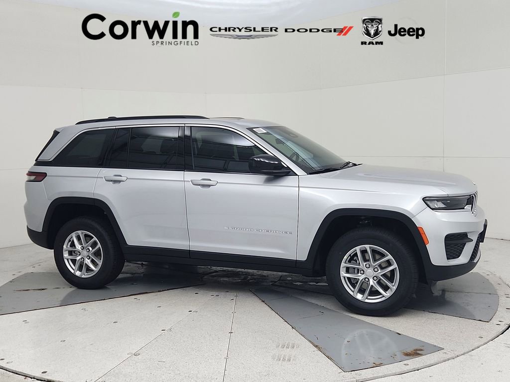 New 2025 Jeep Grand Cherokee Laredo X