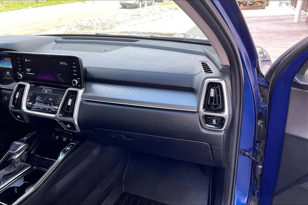 Used 2021 Kia Sorento SX FWD image 16