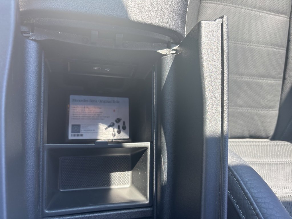 Used 2025 Mercedes-Benz GLS 450 4MATIC image 25