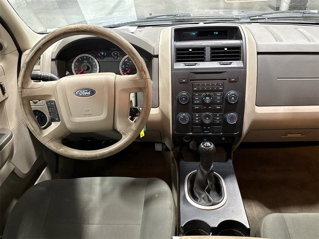 Used 2012 Ford Escape XLS image 9
