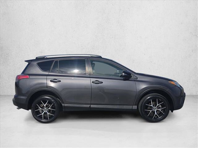 Used 2018 Toyota RAV4 SE w/ Power Extra Value Package FWD image 4
