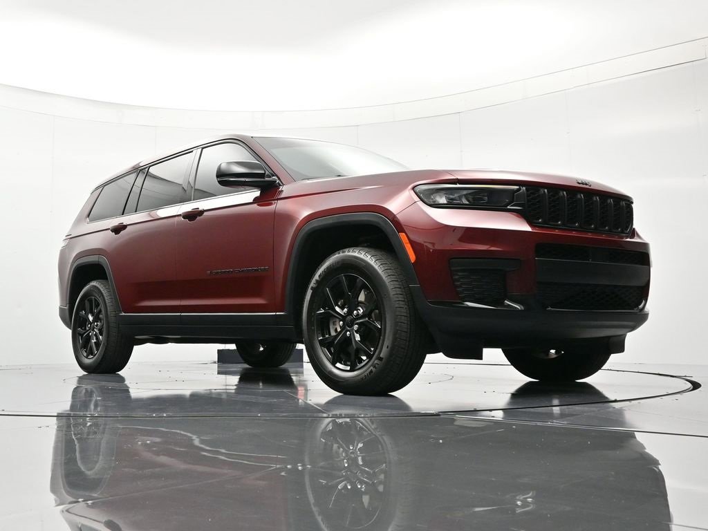 Used 2024 Jeep Grand Cherokee L Altitude image 50