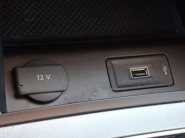 Used 2020 Volkswagen Passat 2.0T SEL image 28