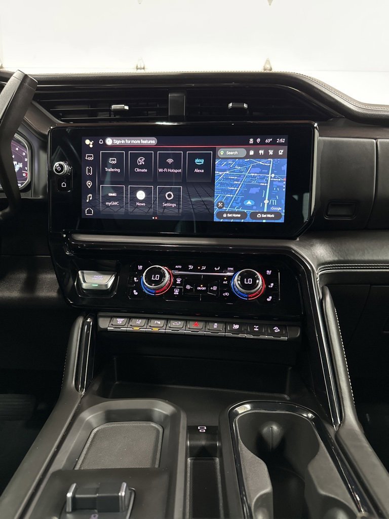 Used 2024 GMC Sierra 2500 AT4X image 24