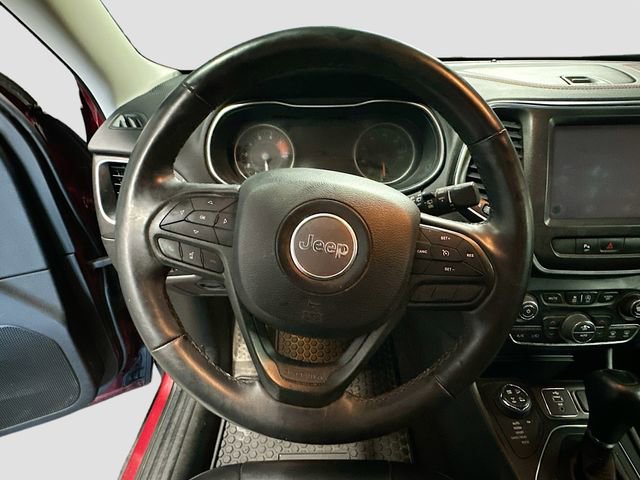 Used 2019 Jeep Cherokee Trailhawk w/ Cold Weather Group image 11