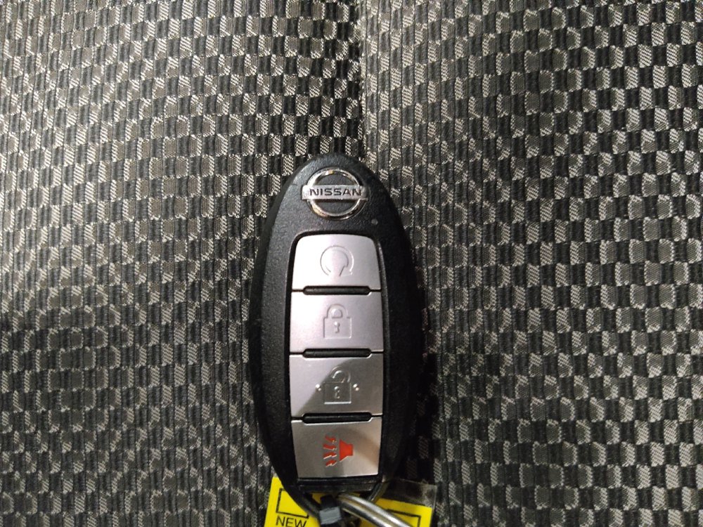 Used 2022 Nissan Rogue Sport SV w/ Technology Package FWD image 32