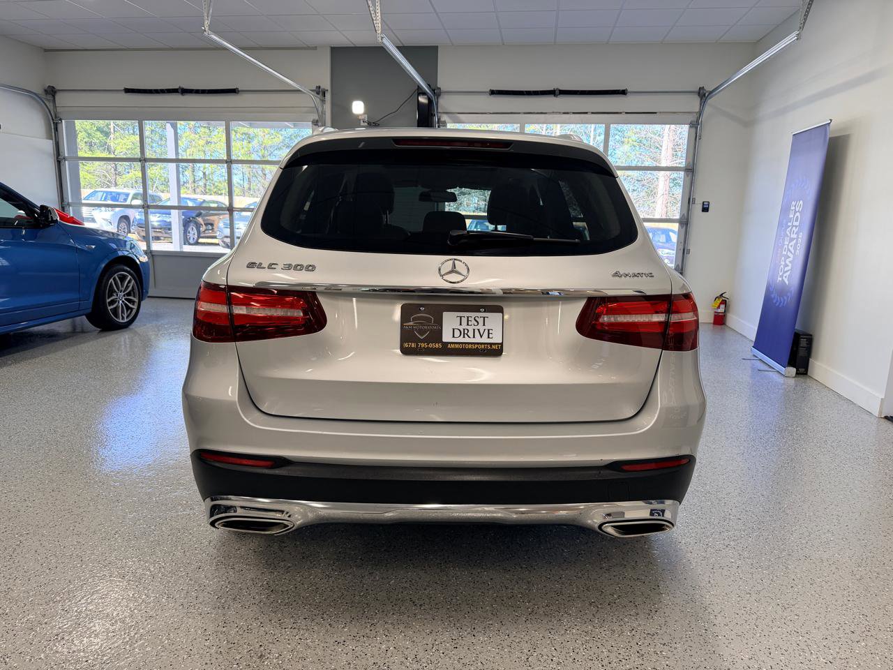 Used 2019 Mercedes-Benz GLC 300 4MATIC image 8
