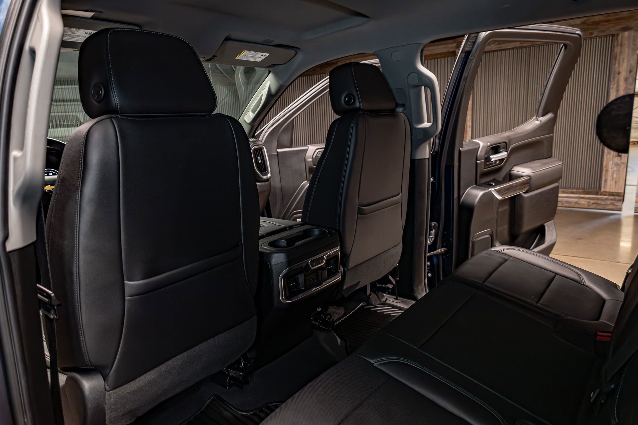 Used 2019 Chevrolet Silverado 1500 LTZ w/ LTZ Plus Package image 24