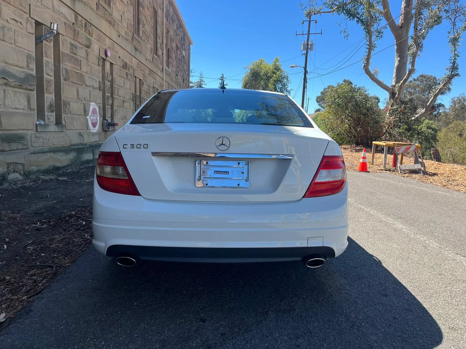 Used 2009 Mercedes-Benz C 300 Sedan image 6