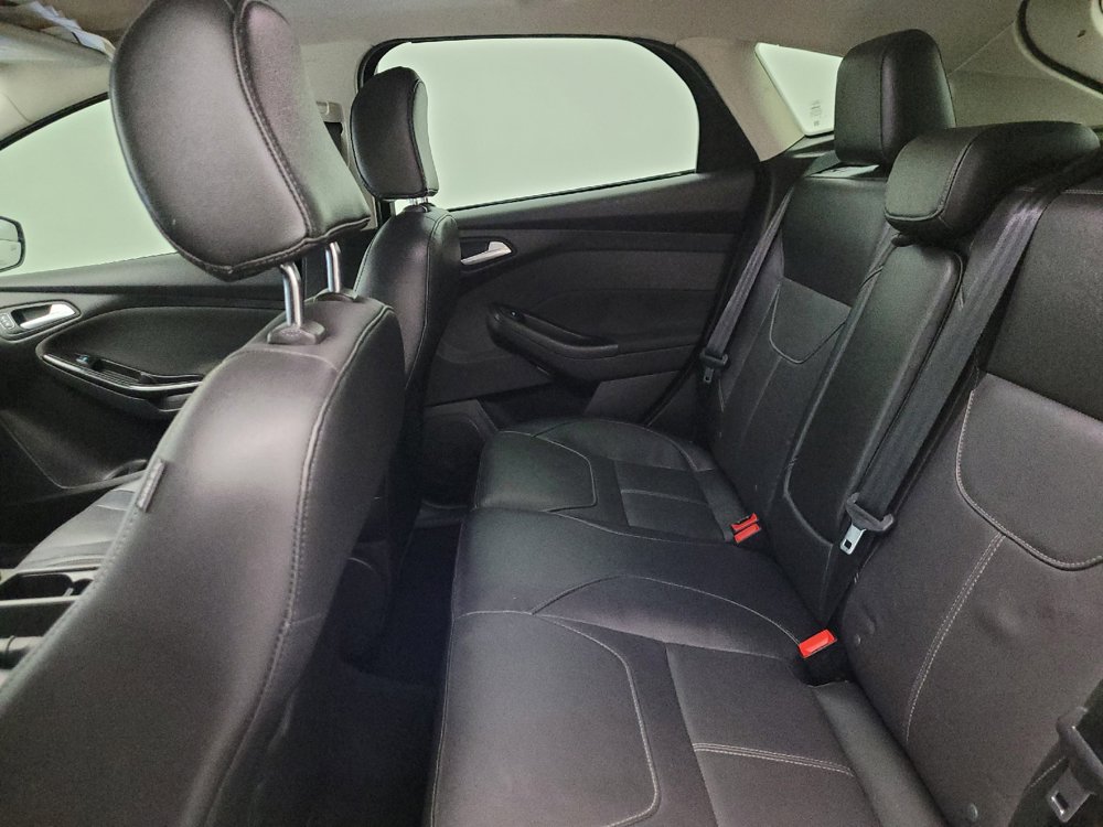Used 2018 Ford Focus Titanium FWD image 18