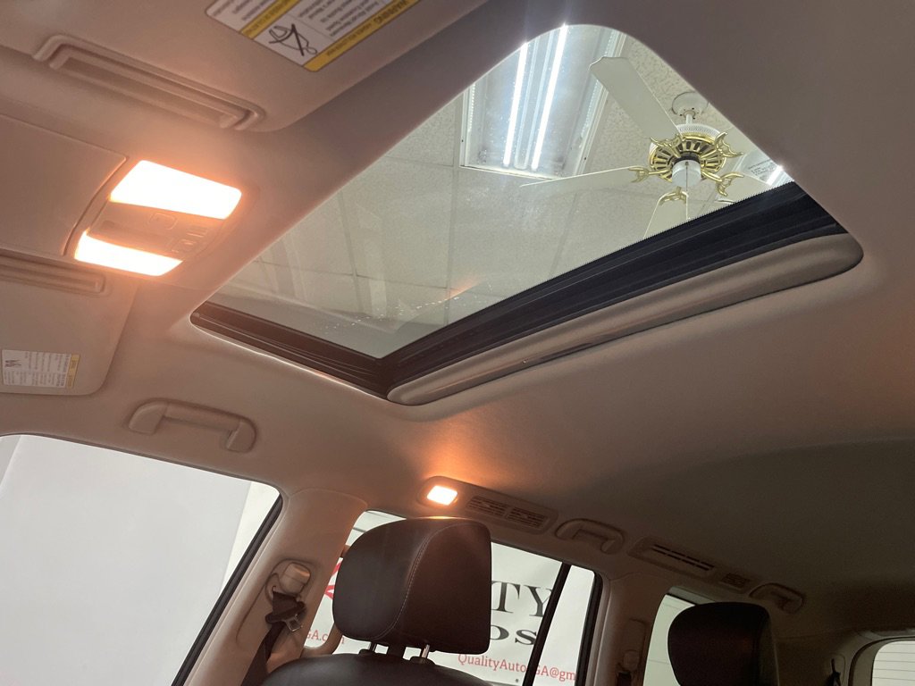 Used 2016 INFINITI QX80 Luxe w/ 22" Wheel Package image 30