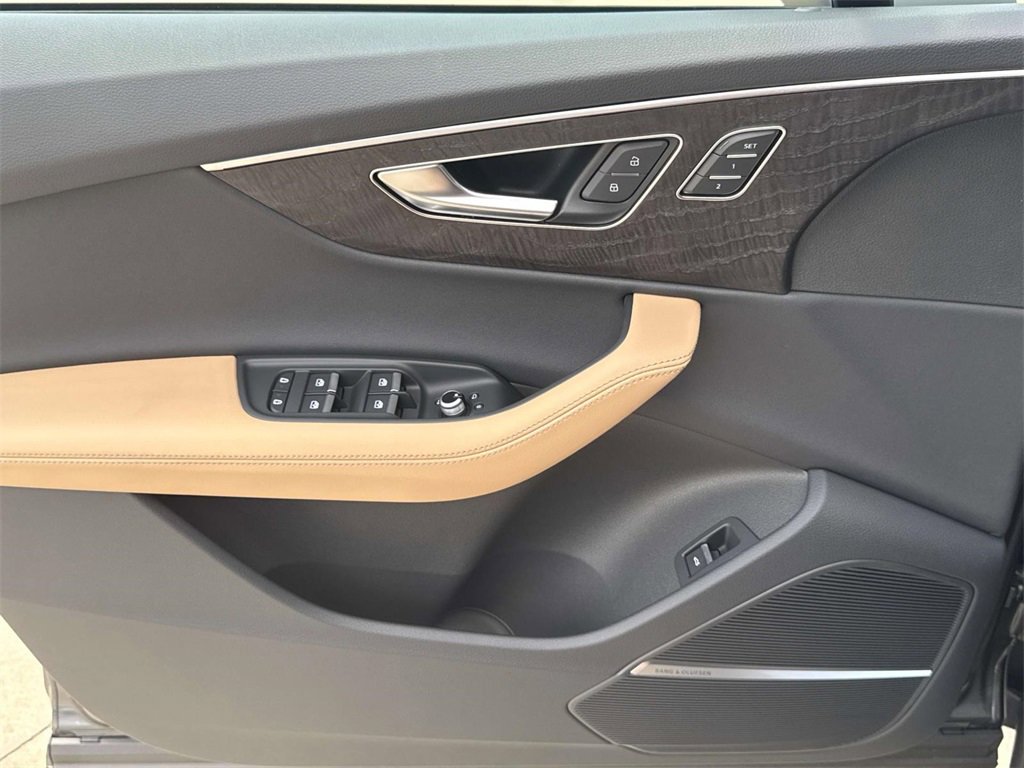 New 2025 Audi Q7 2.0T Premium Plus image 4