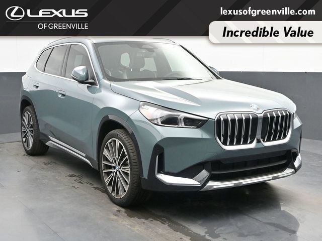 Used 2026 BMW X1 xDrive28i w/ Technology Package image 2