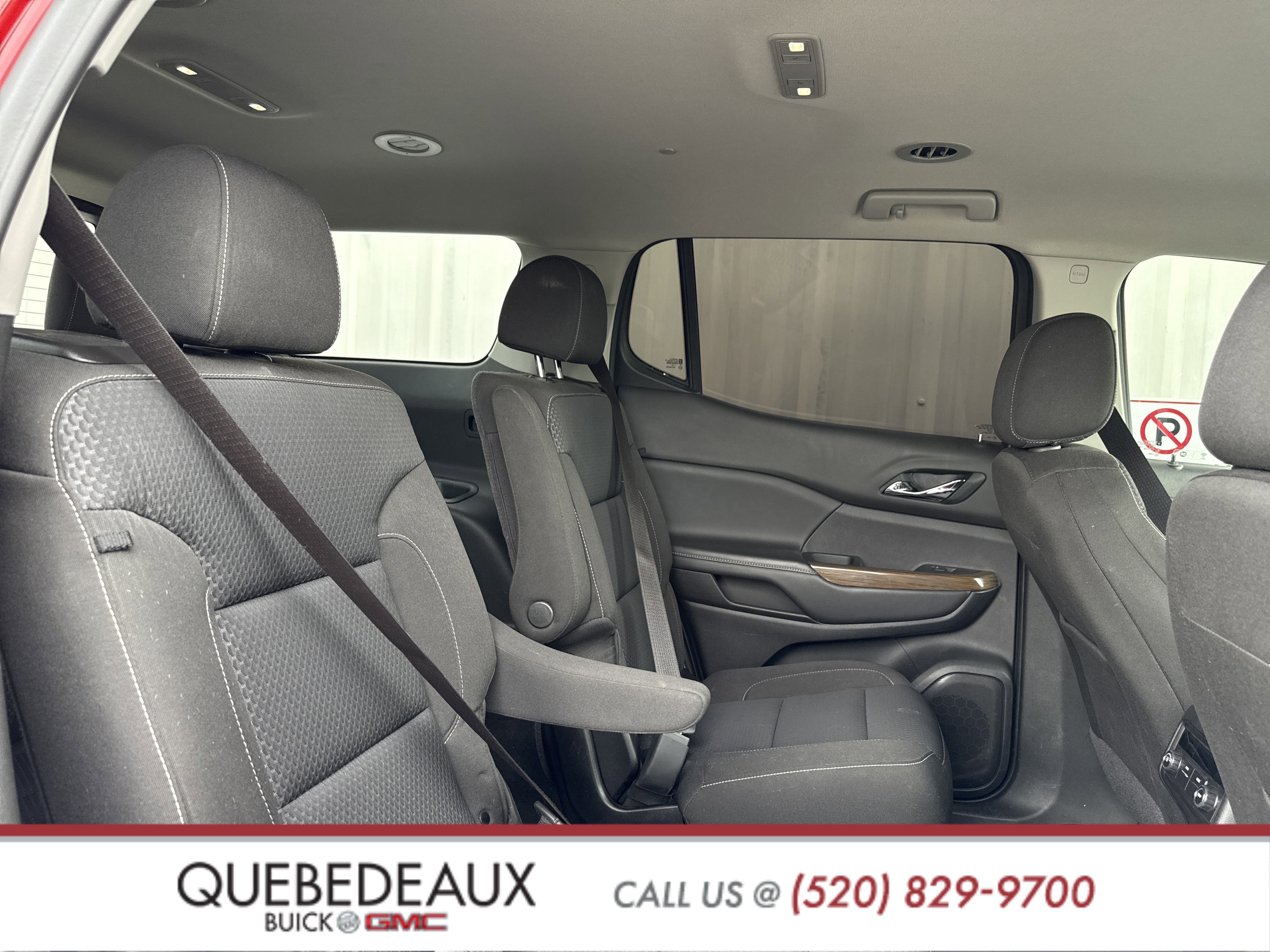 Used 2023 GMC Acadia SLE image 33