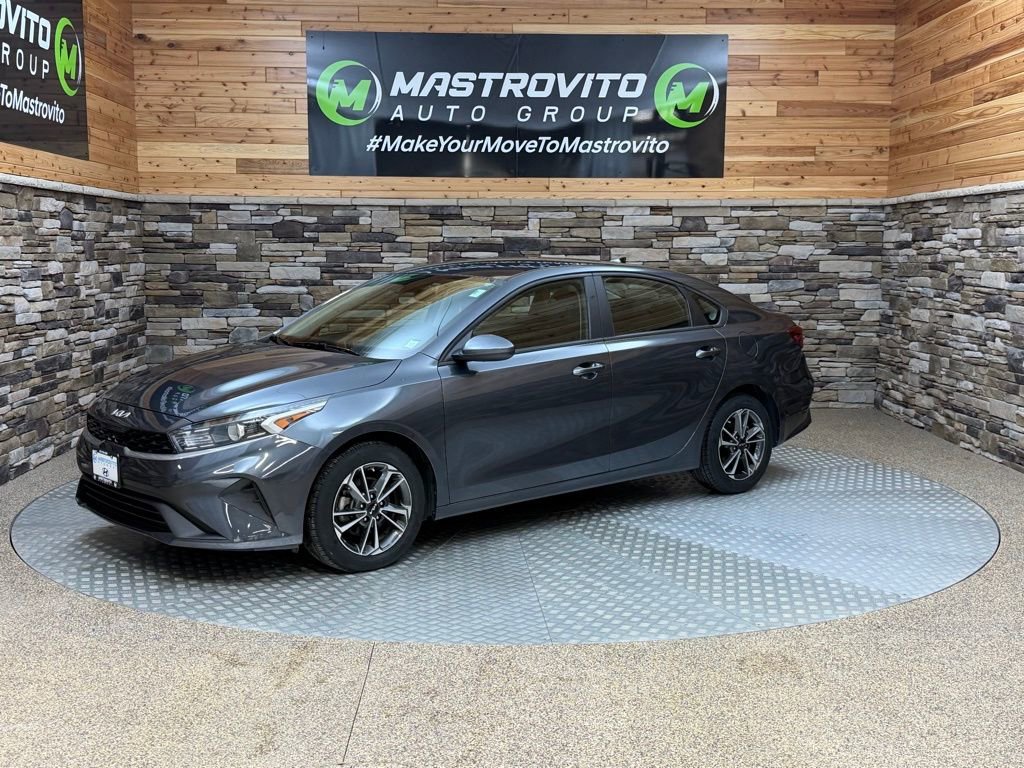 Used 2024 Kia Forte LXS image 5