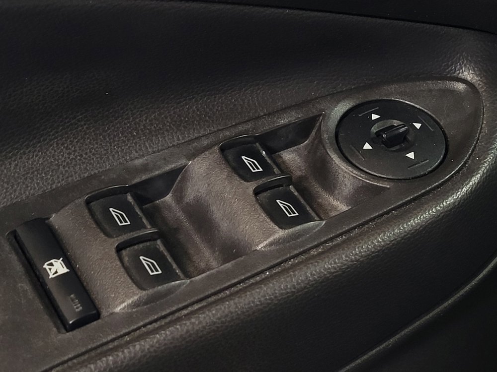 Used 2018 Ford Escape SE FWD image 27
