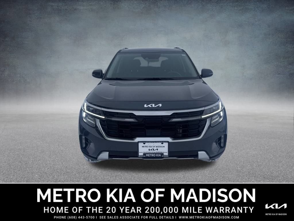 Used 2025 Kia Seltos SX image 9
