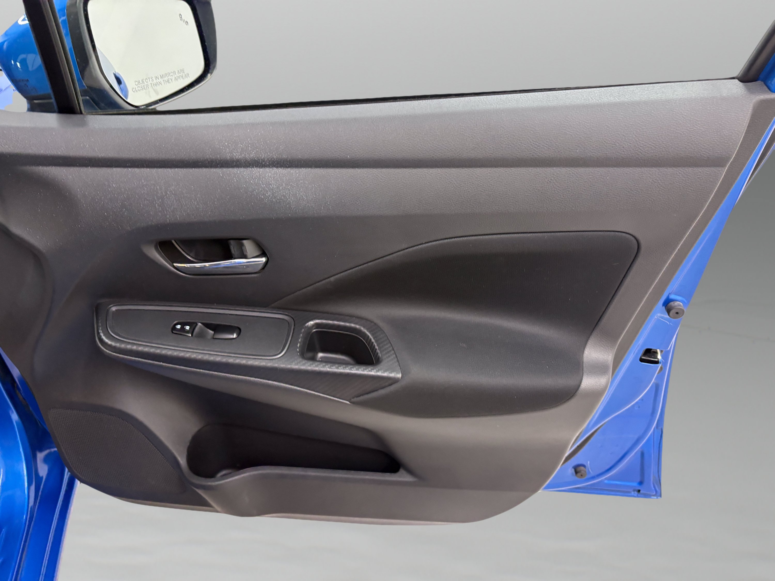 Used 2022 Nissan Versa SV w/ Trunk Package FWD image 23