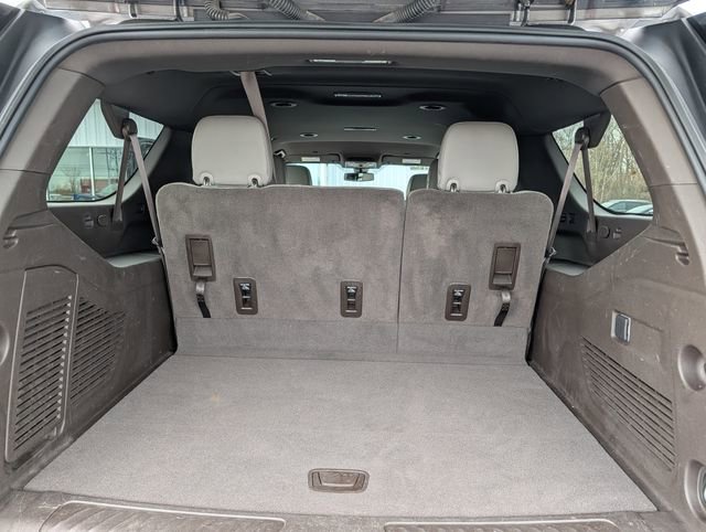 Used 2021 GMC Yukon XL SLT image 30