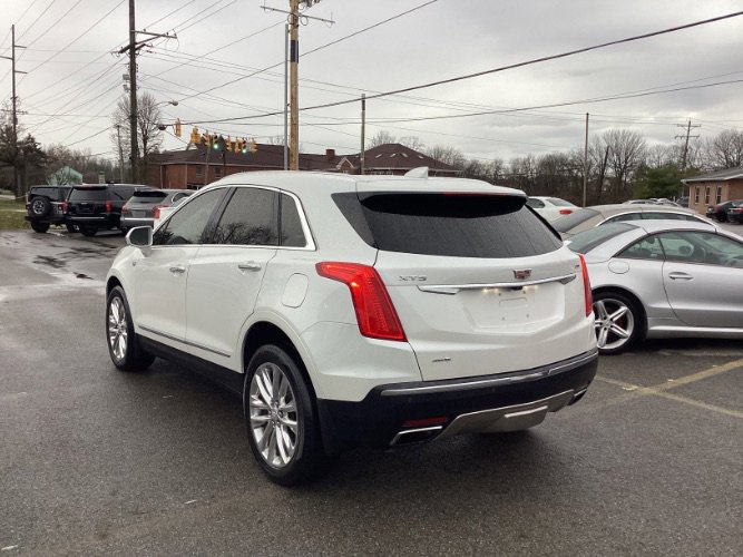 Used 2017 Cadillac XT5 Platinum image 5
