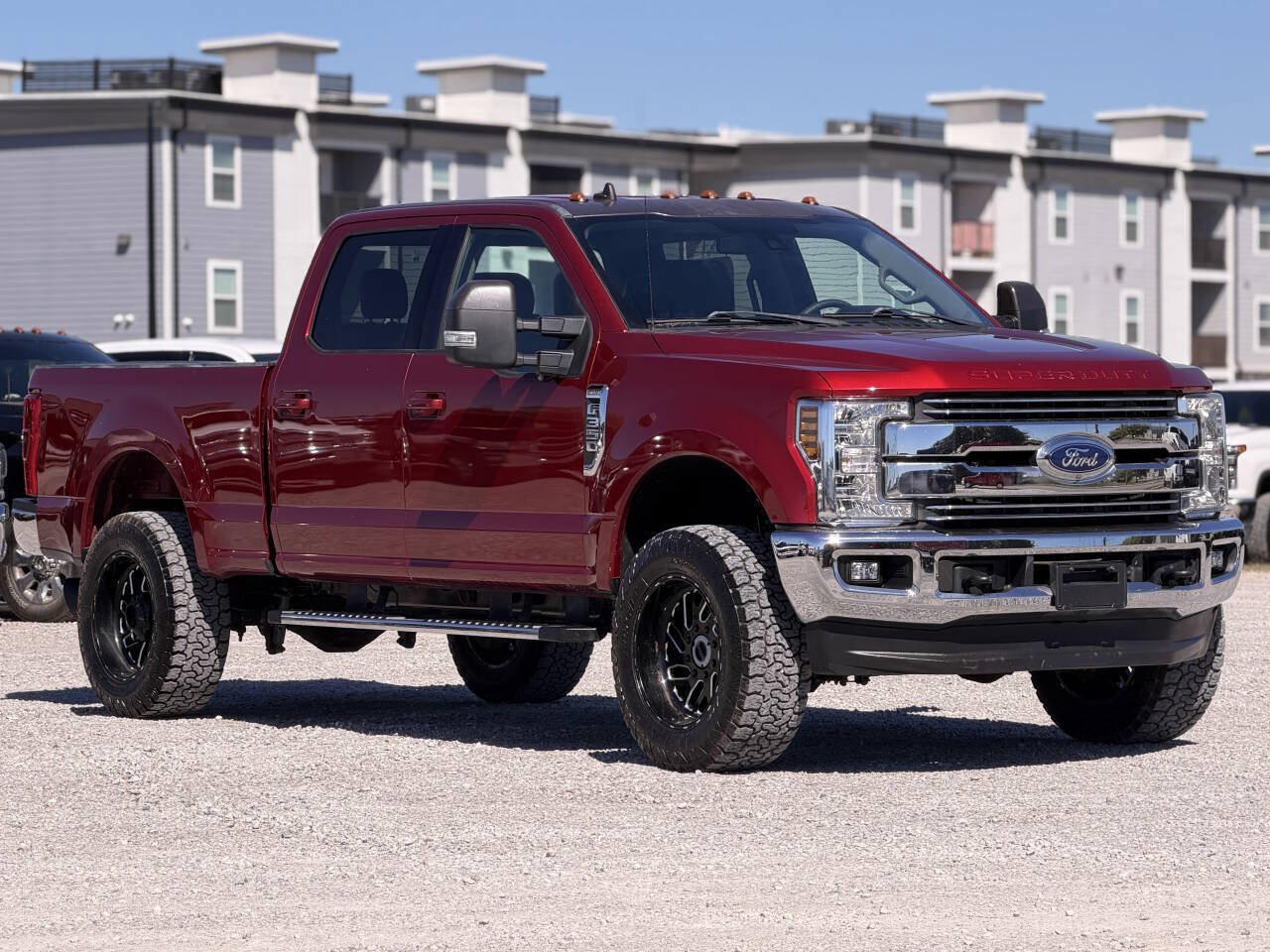 Used 2019 Ford F350 Lariat w/ Lariat Ultimate Package AWD/4WD image 7