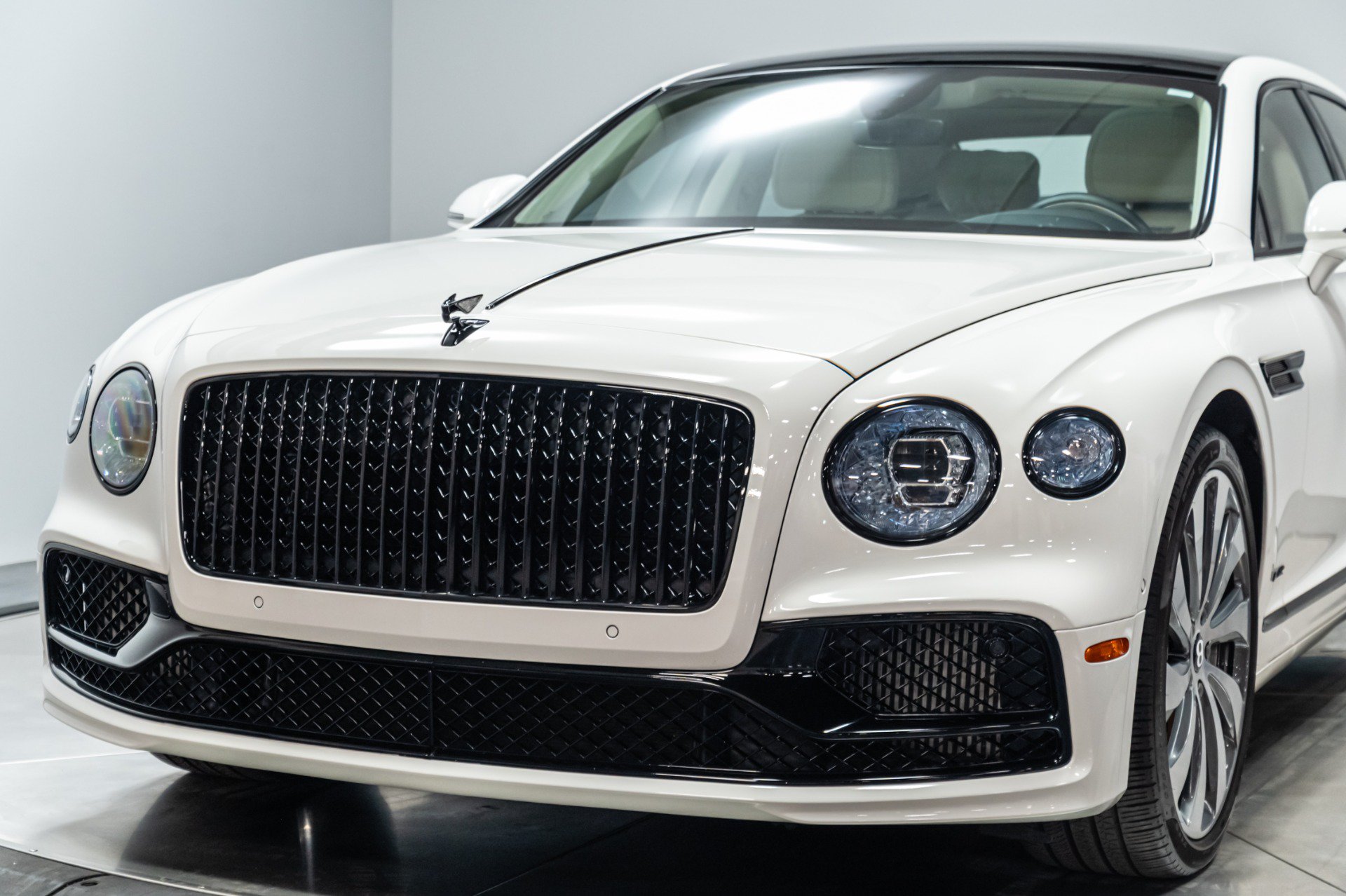 Used 2021 Bentley Flying Spur W12 AWD/4WD image 62