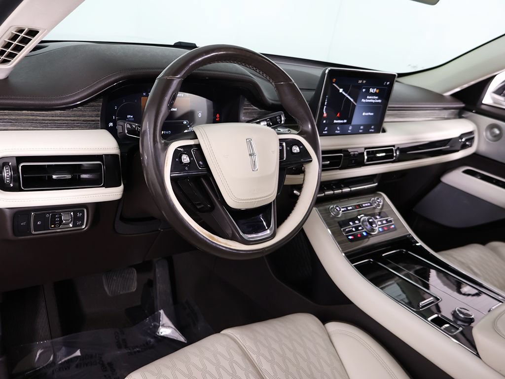 Used 2020 Lincoln Aviator Black Label w/ Dynamic Handling Package AWD/4WD image 33