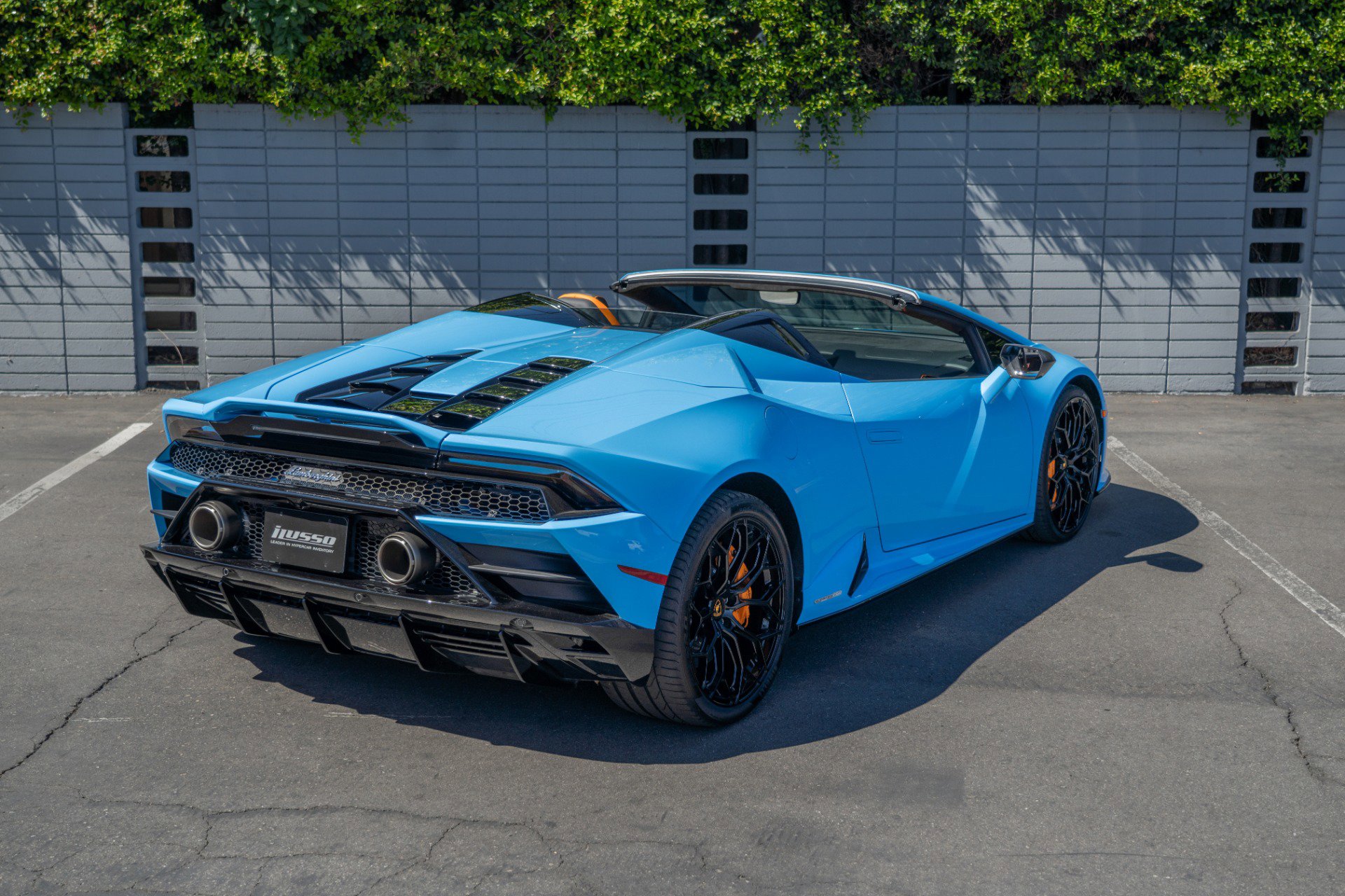 Used 2024 Lamborghini Huracan EVO image 29