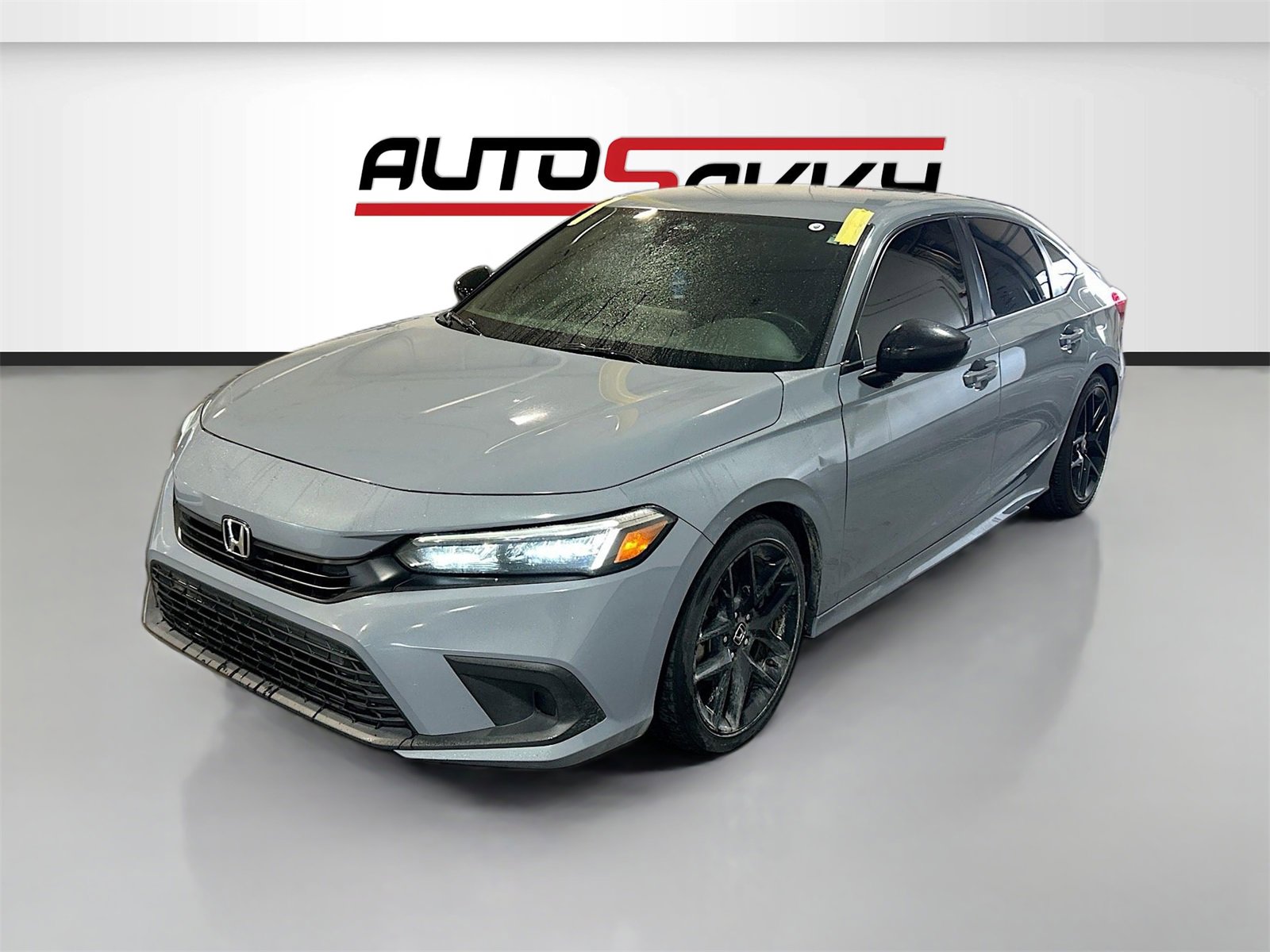 Used 2023 Honda Civic Sport image 3