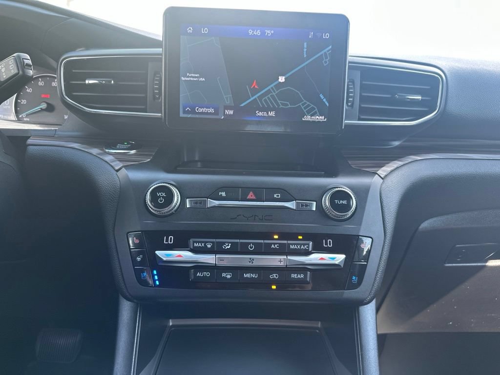 Used 2020 Ford Explorer Limited AWD/4WD image 24