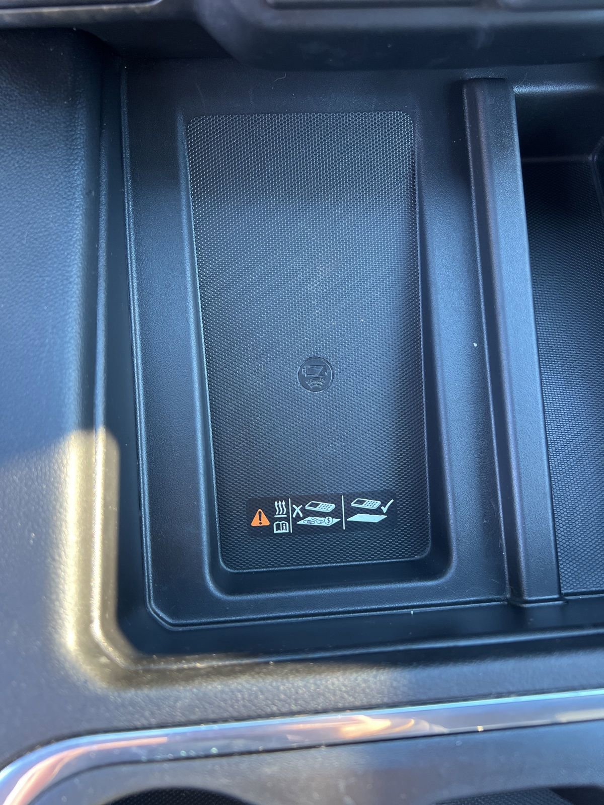 Used 2019 Chevrolet Silverado 1500 High Country w/ Technology Package image 26