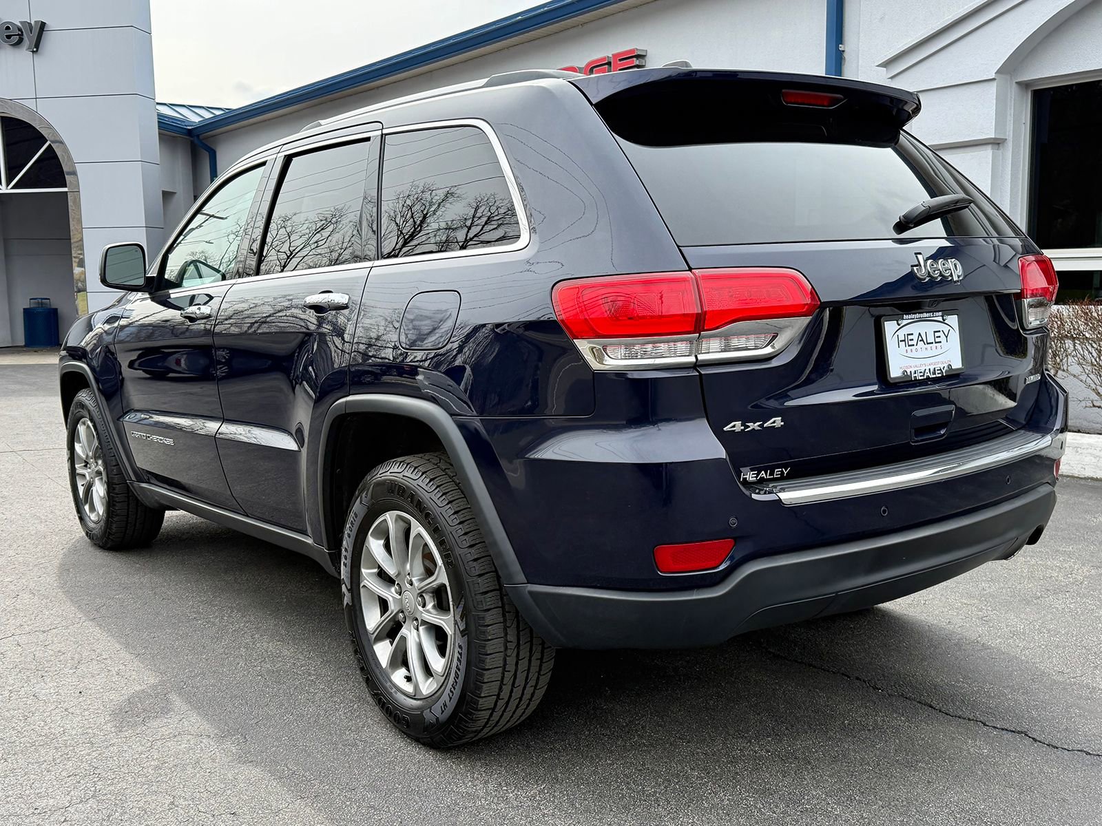 Used 2016 Jeep Grand Cherokee Limited image 5
