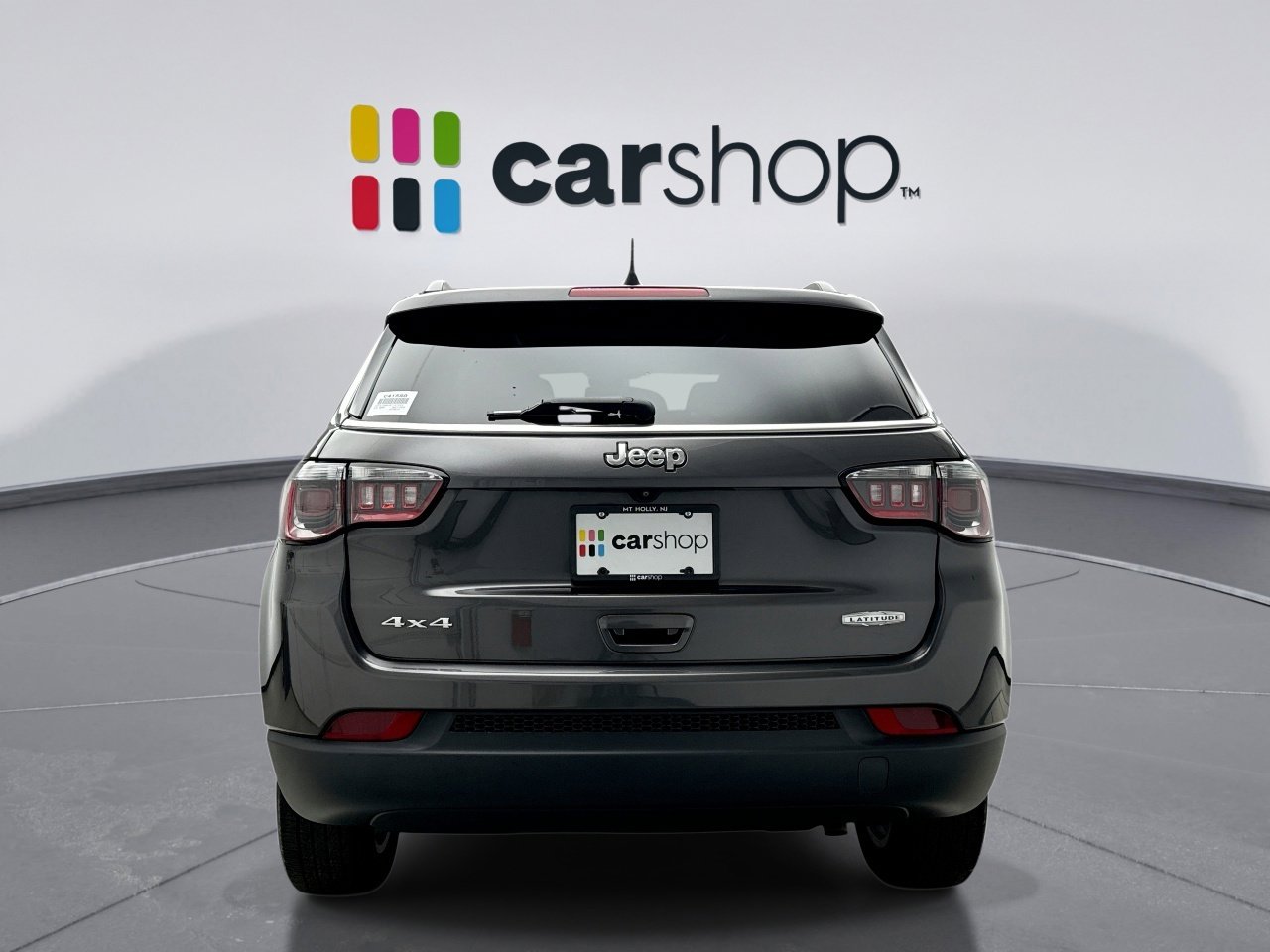 Used 2022 Jeep Compass Latitude w/ Sun and Sound Group AWD/4WD image 4