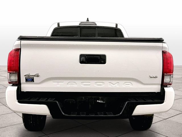 Used 2023 Toyota Tacoma SR AWD/4WD image 4