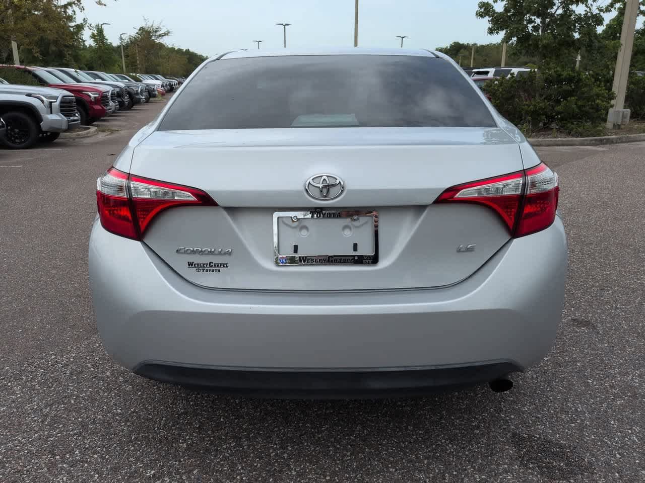 Used 2015 Toyota Corolla LE FWD image 5