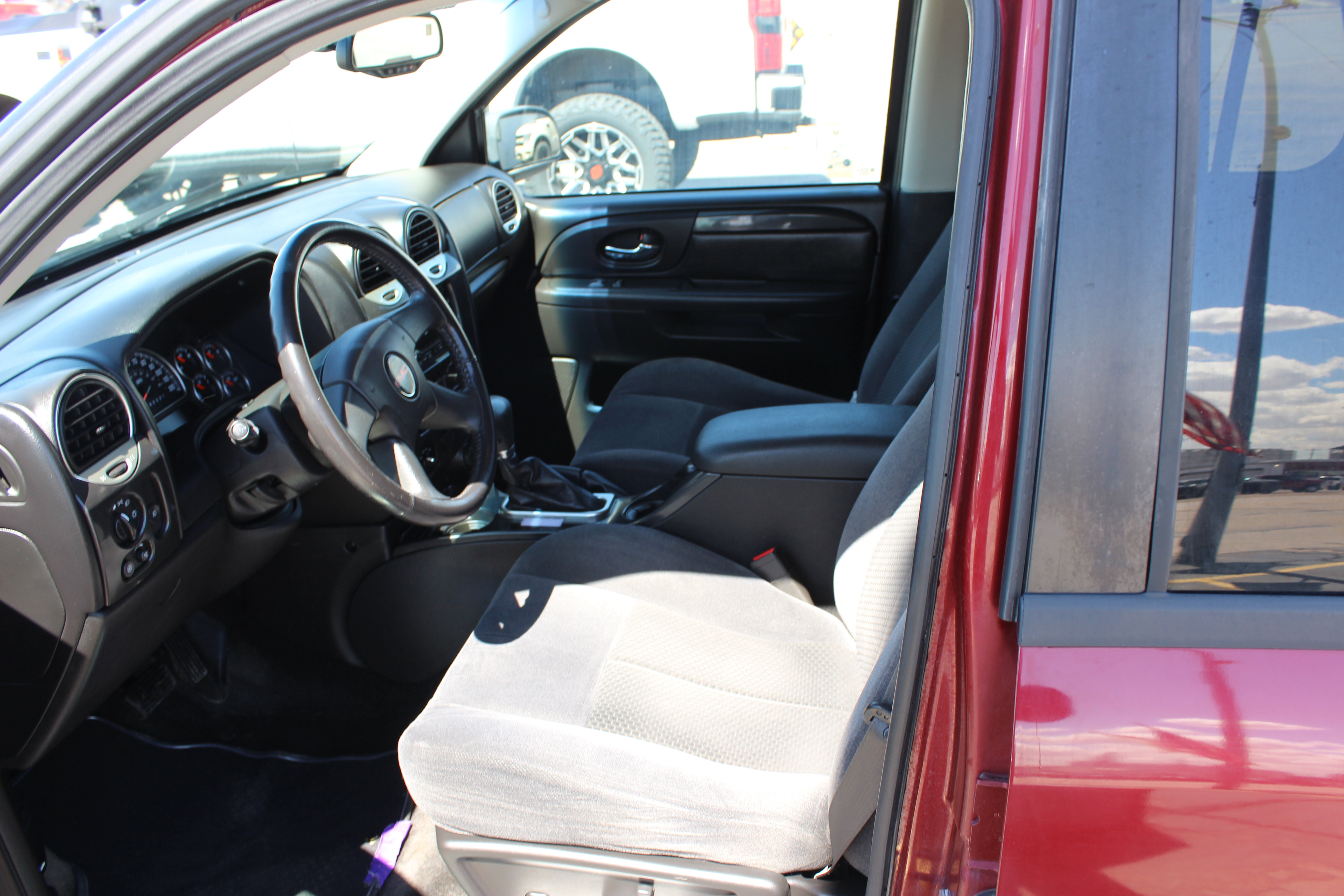 Used 2009 GMC Envoy SLE w/ Sun And Sound Package AWD/4WD image 18