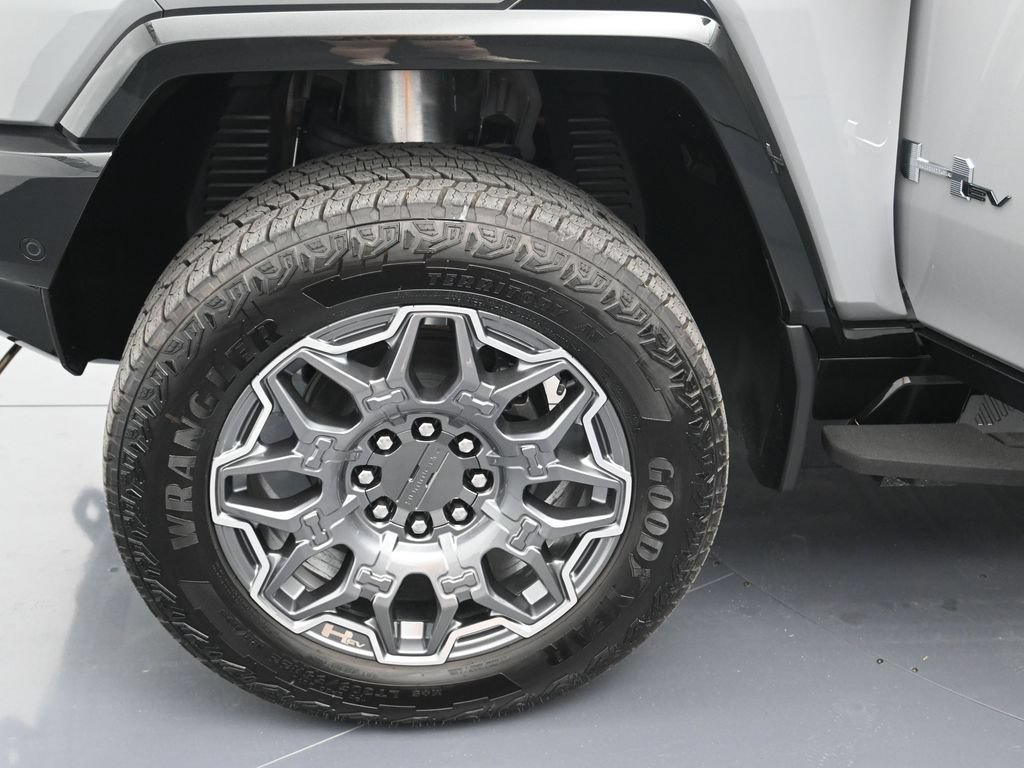 New 2025 GMC Hummer EV 3X AWD/4WD image 9