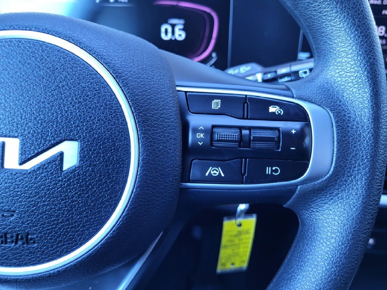 Used 2024 Kia Sportage LX image 10