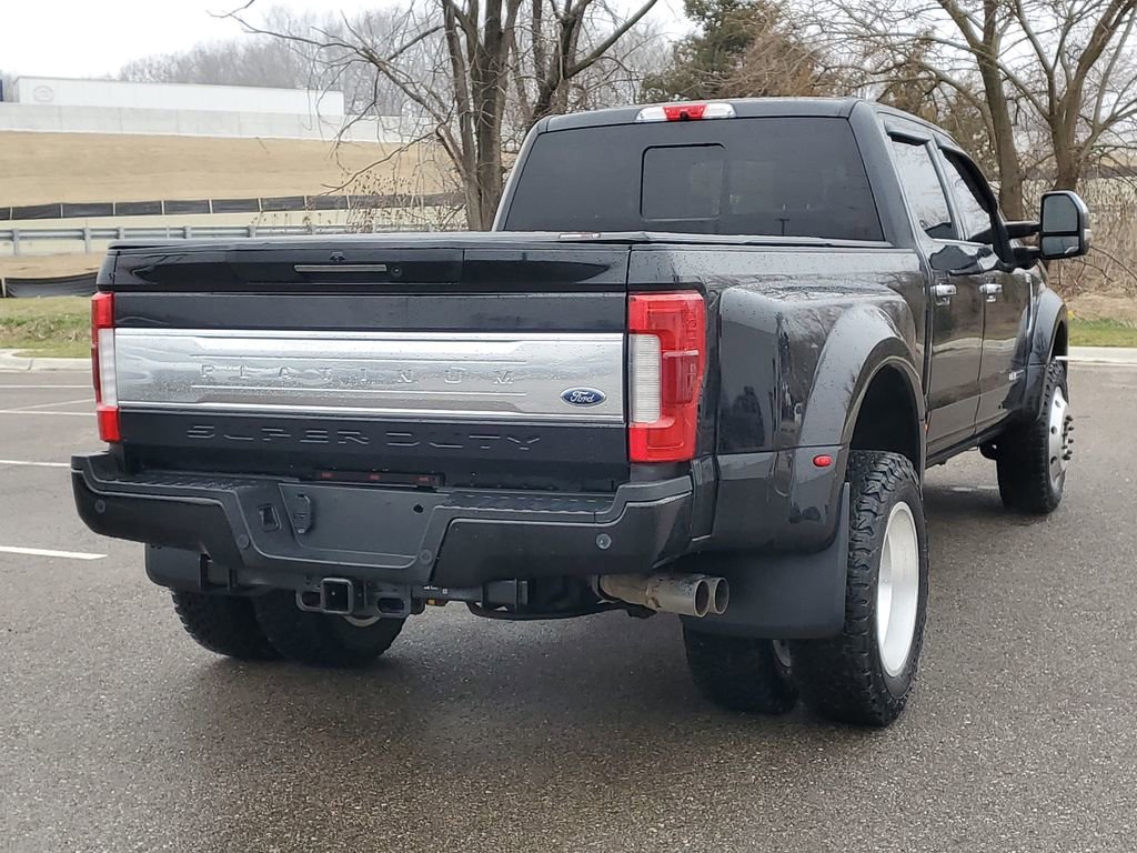 Used 2019 Ford F450 Platinum w/ Platinum Ultimate Package AWD/4WD image 3