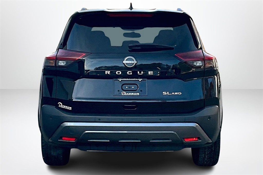 Used 2023 Nissan Rogue SL w/ SL Premium Package image 6