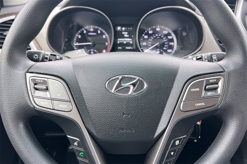 Used 2017 Hyundai Santa Fe Sport image 24