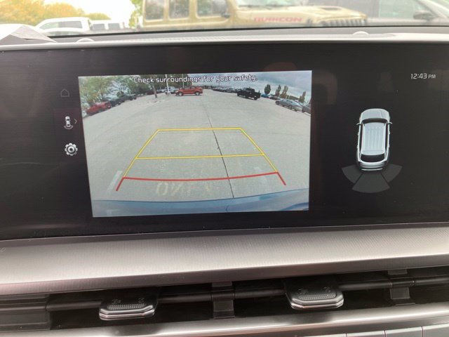 Used 2024 Kia Telluride S w/ S Sunroof Package AWD/4WD image 17