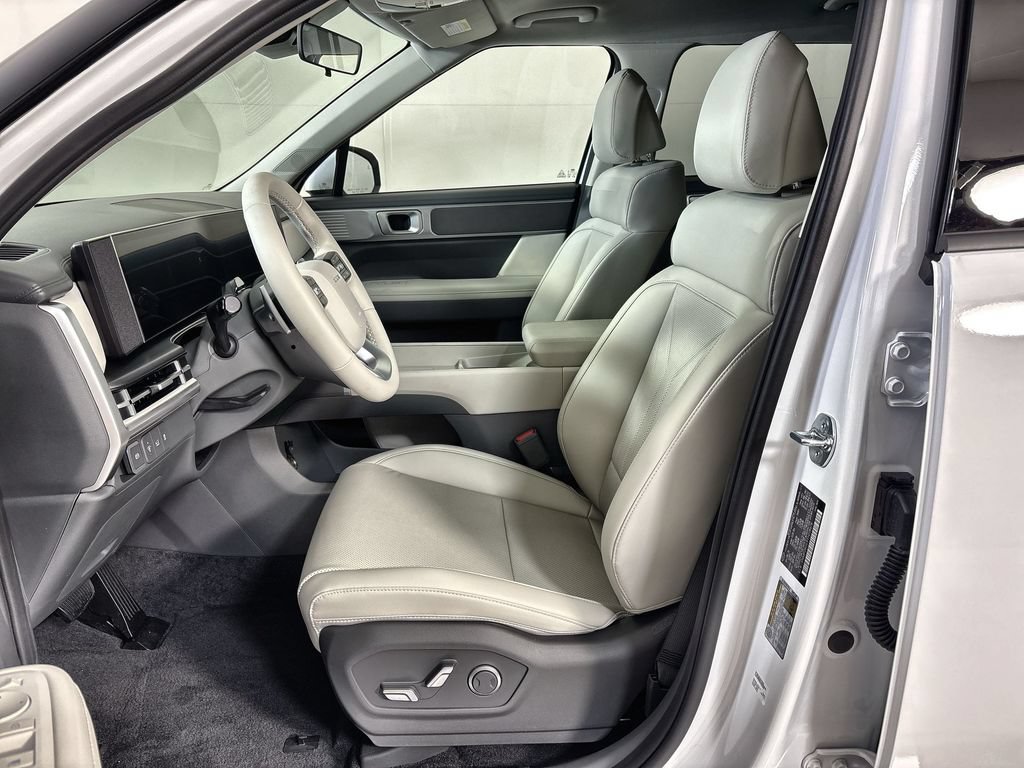 New 2026 Hyundai Santa Fe SEL FWD image 13