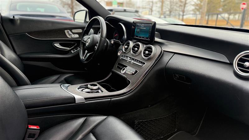 Used 2019 Mercedes-Benz C 300 C 300 image 31