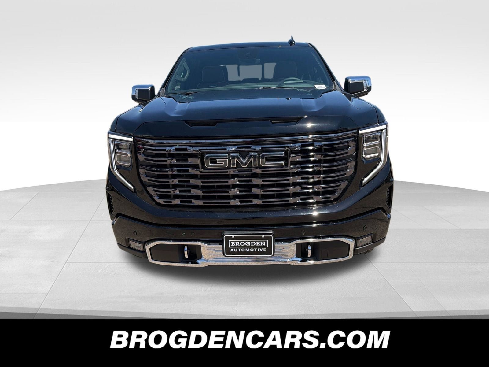 New 2026 GMC Sierra 1500 Denali Ultimate AWD/4WD image 8