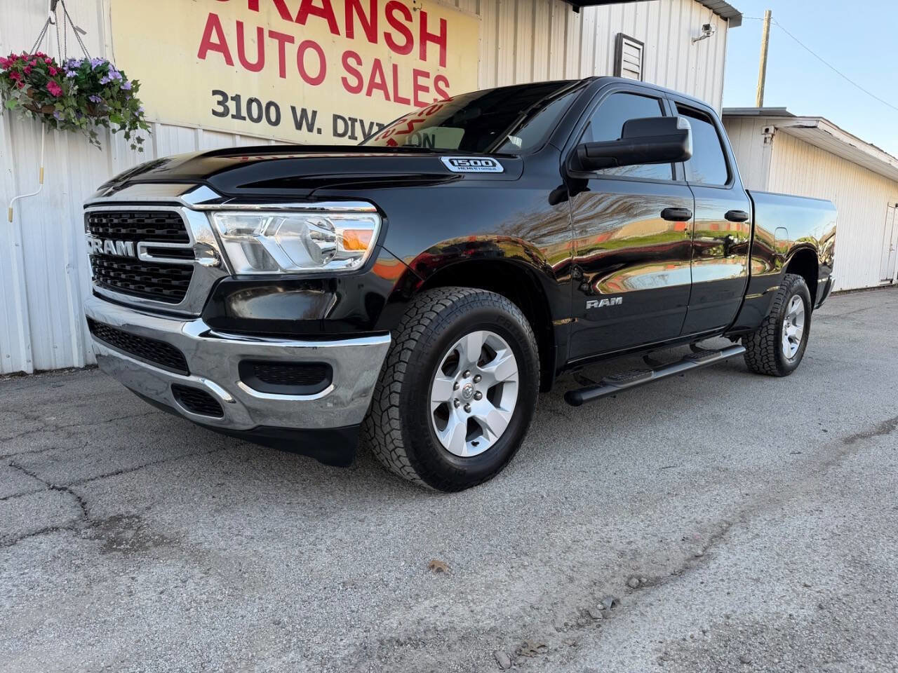 Used 2023 RAM 1500 Big Horn w/ Trailer Tow Group RWD image 2