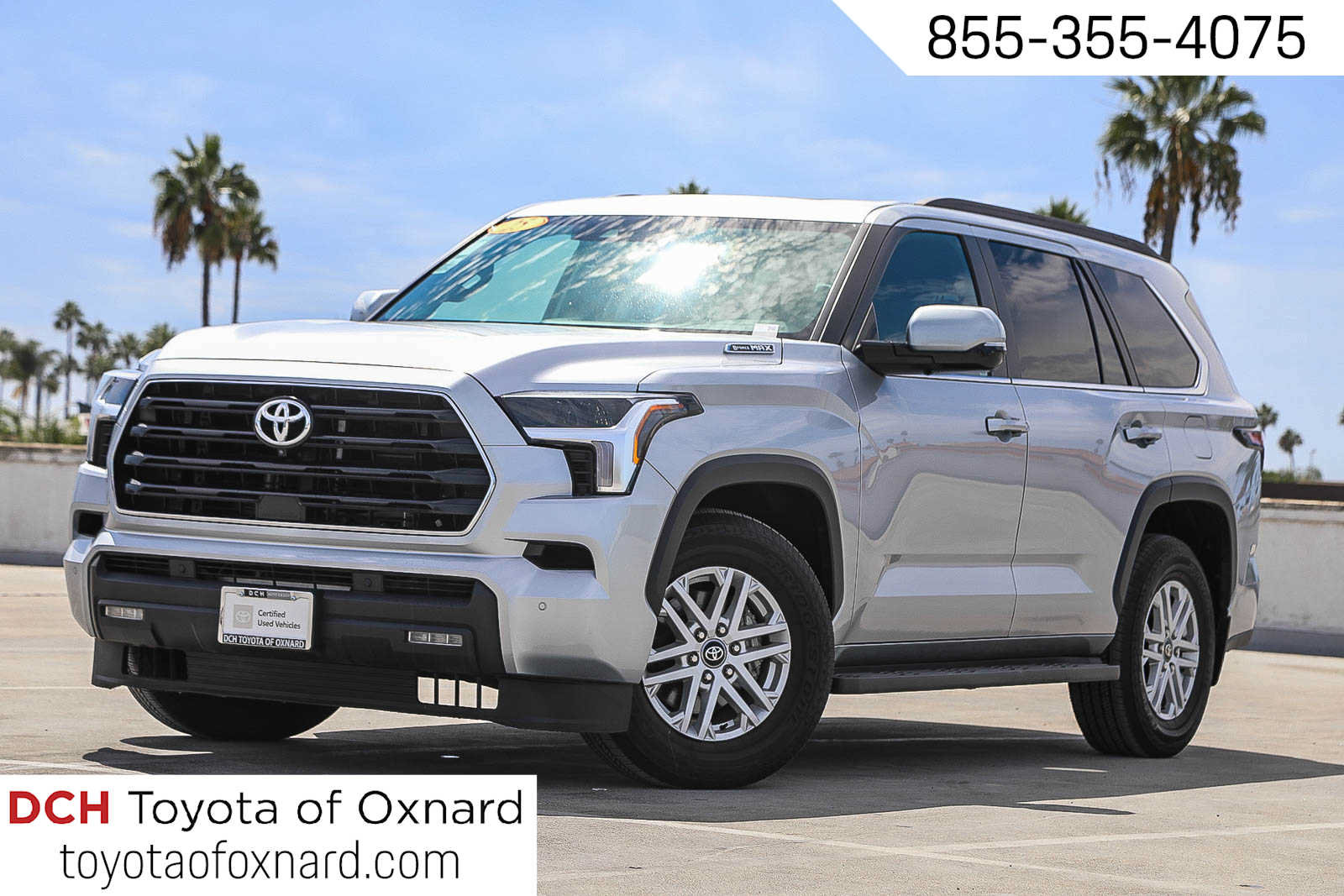 Used 2025 Toyota Sequoia SR5 AWD/4WD image 1
